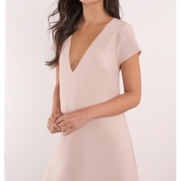 Tobi Dresses & Skirts - Tobi l Rose Swoop In Shift Dress L
